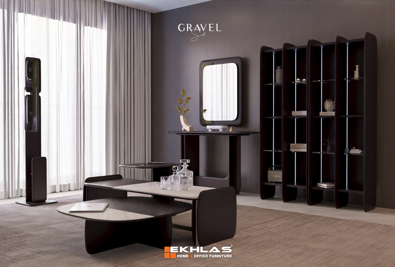 Gravel middle table