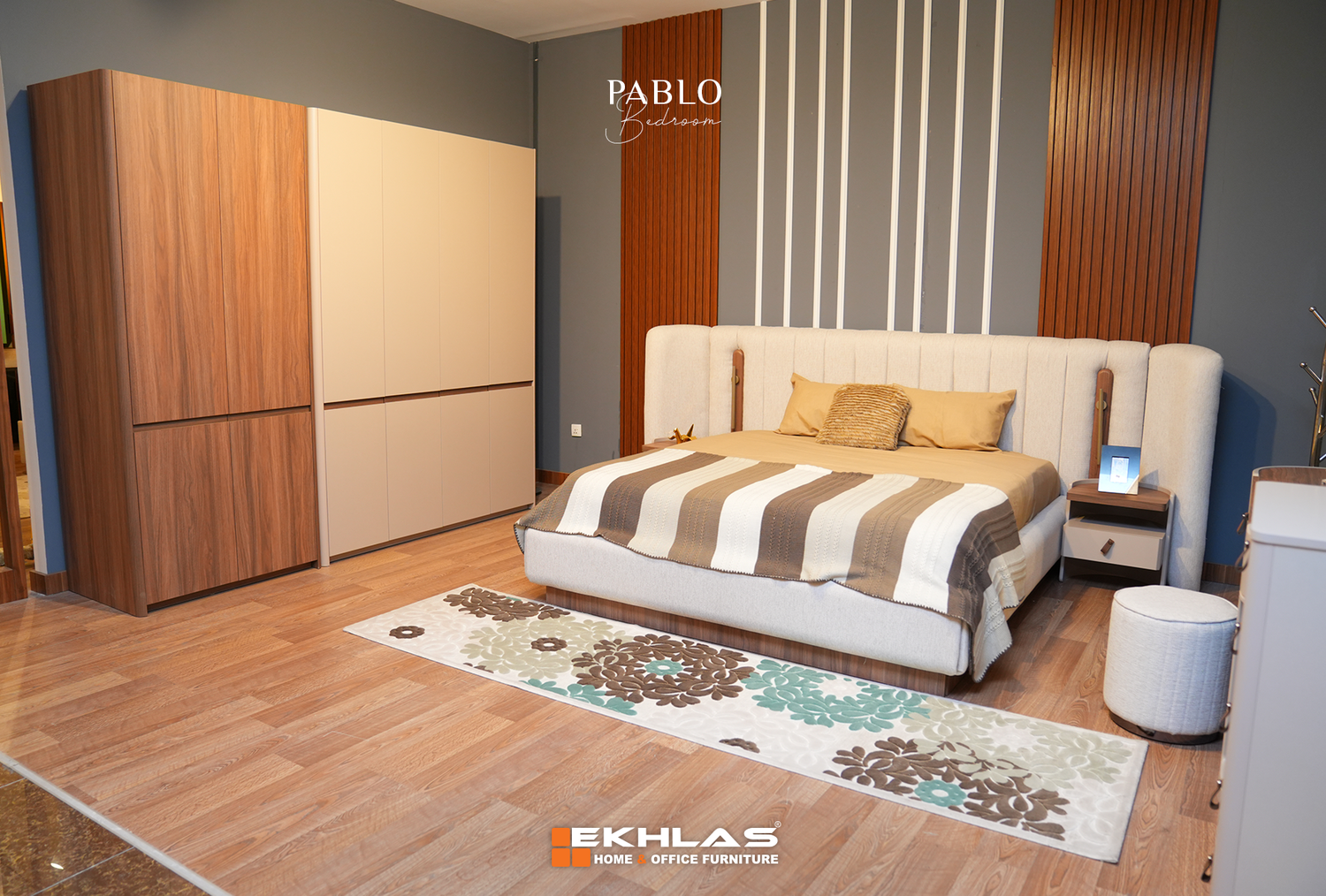 Pablo bedroom