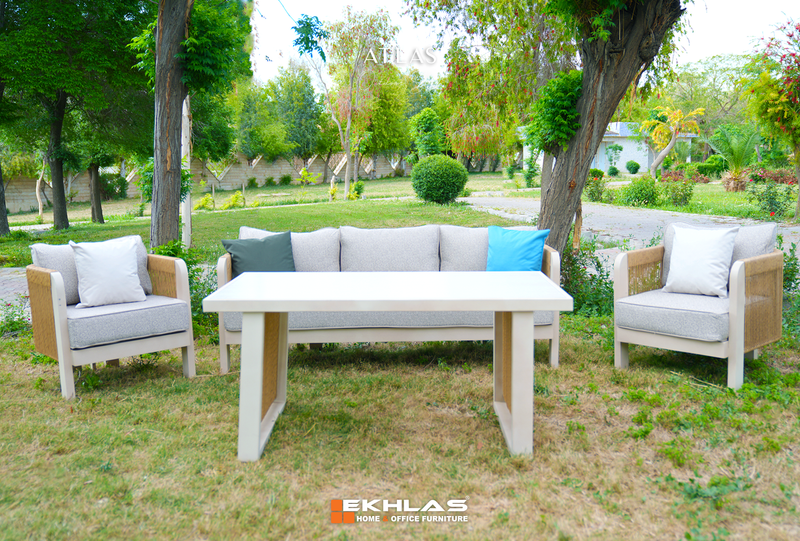 Atlas Outdoor sofa