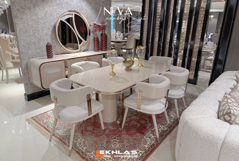 Neva dining room set