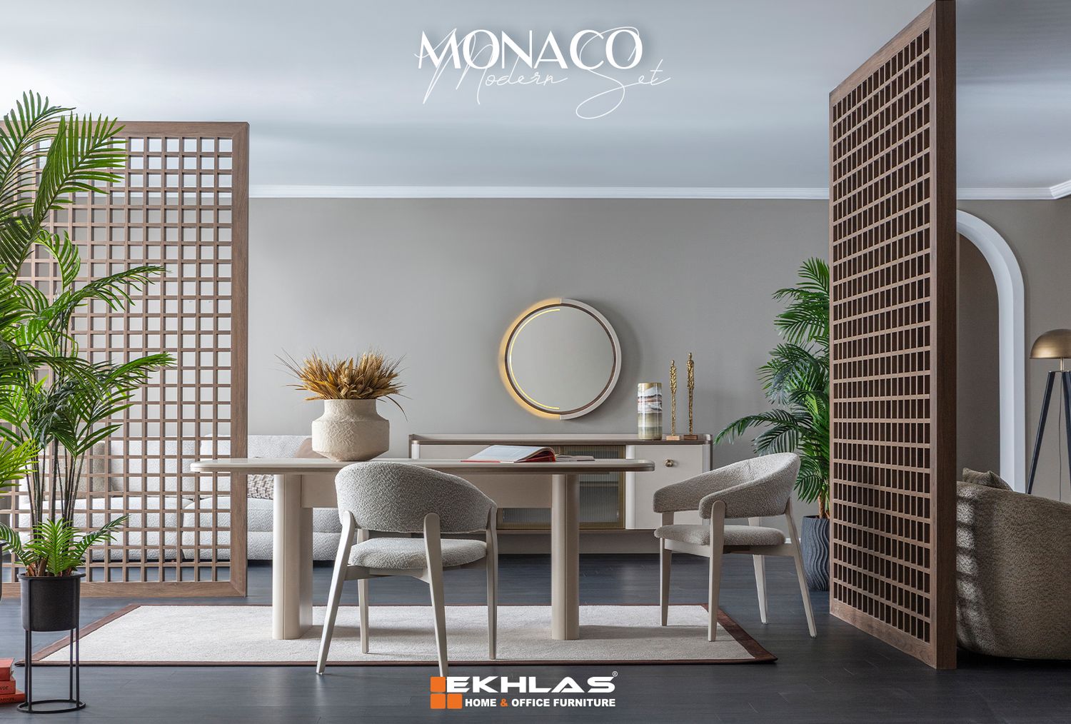 Monaco dining room