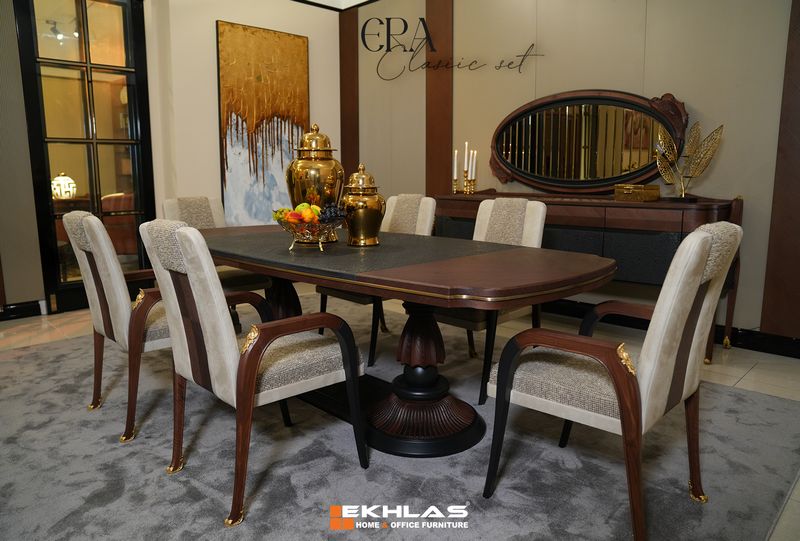 Era dining room set