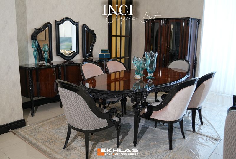 Inci classic dining room