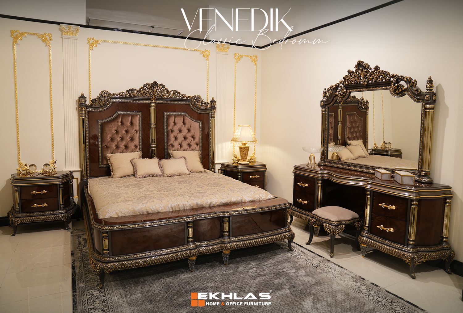 Venedik classic bedroom