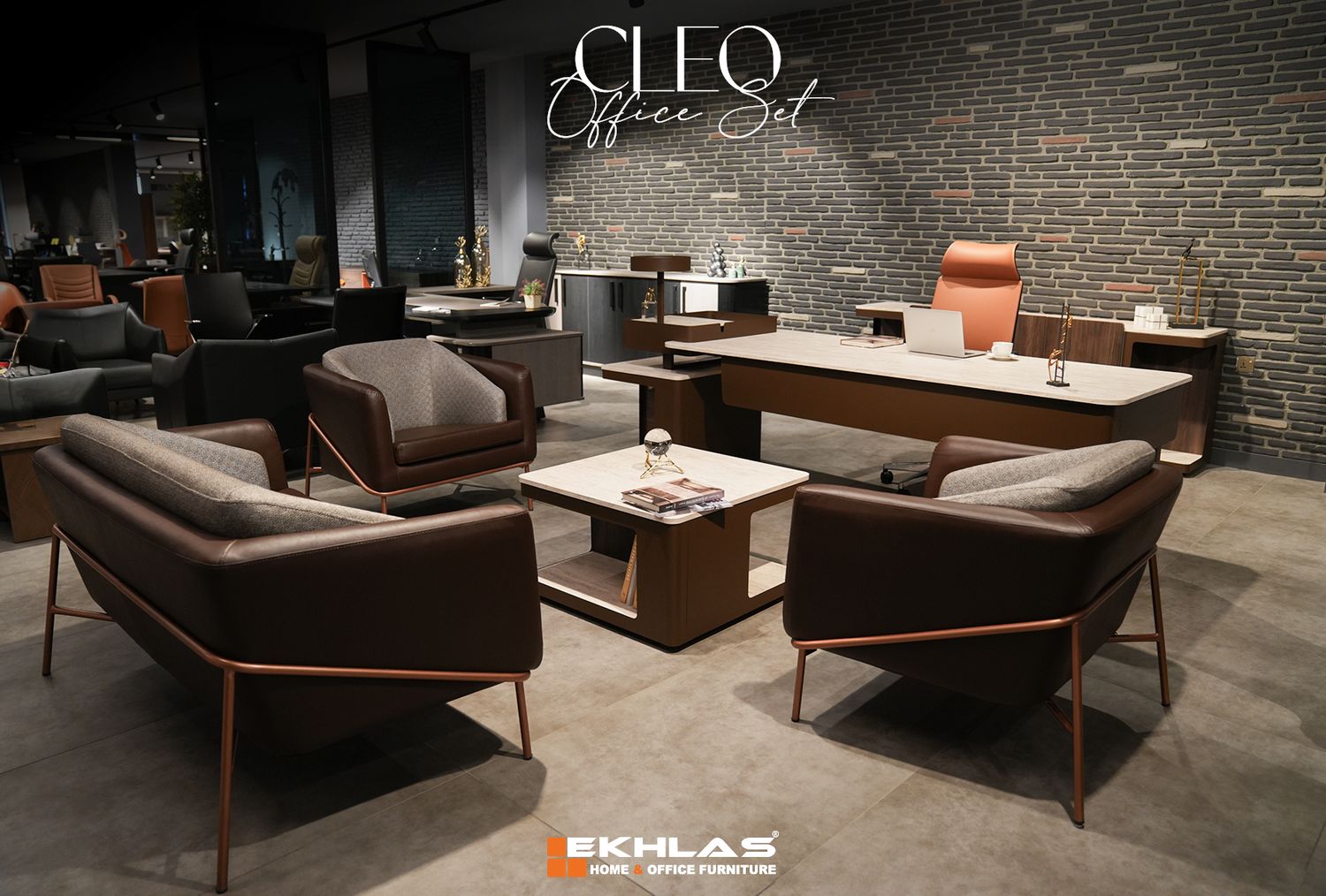 Cleo office set