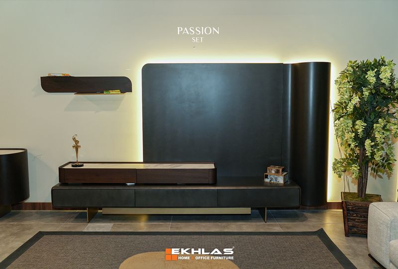 Passion Tv table