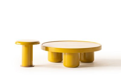 Side &amp; middle coffee tables