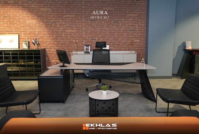 Aura office set