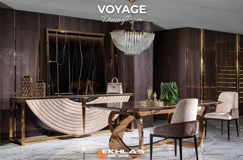 Voyage dining room