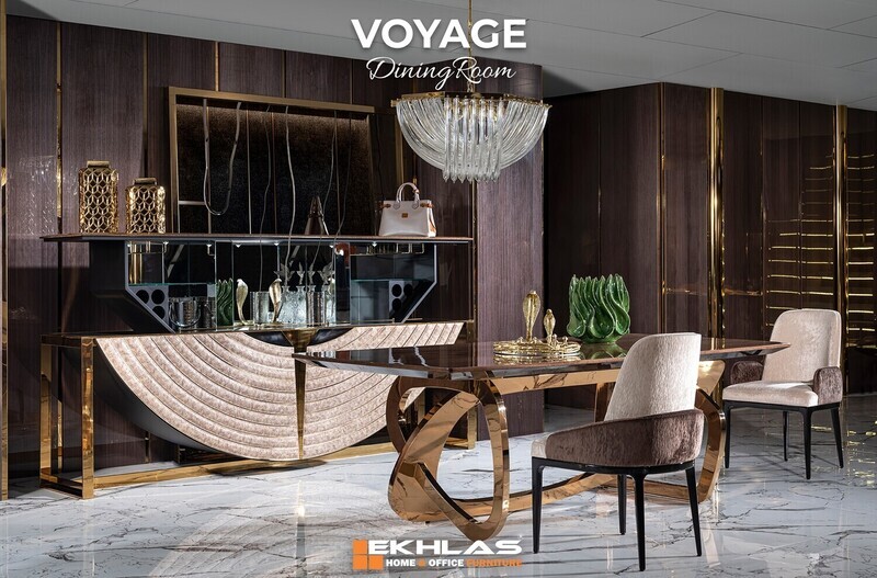 Voyage dining room