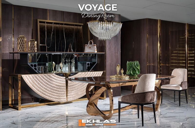 Voyage dining room