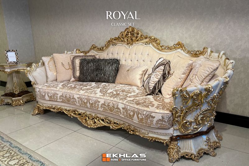 Royal sofa classic