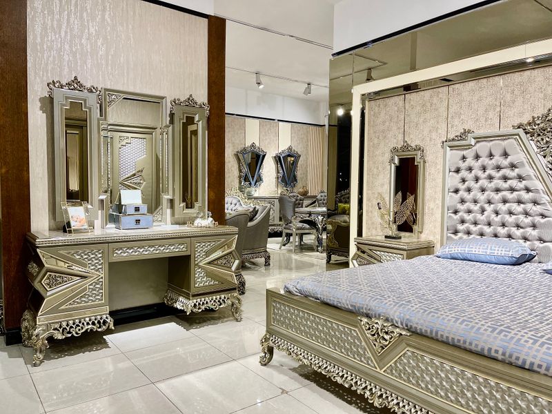 Halifax Classic bedroom