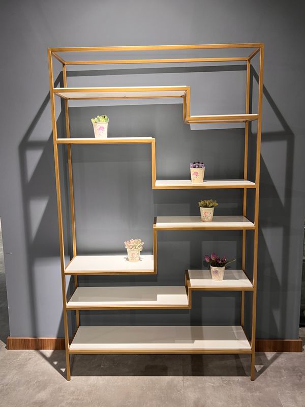 galery Book Shelf