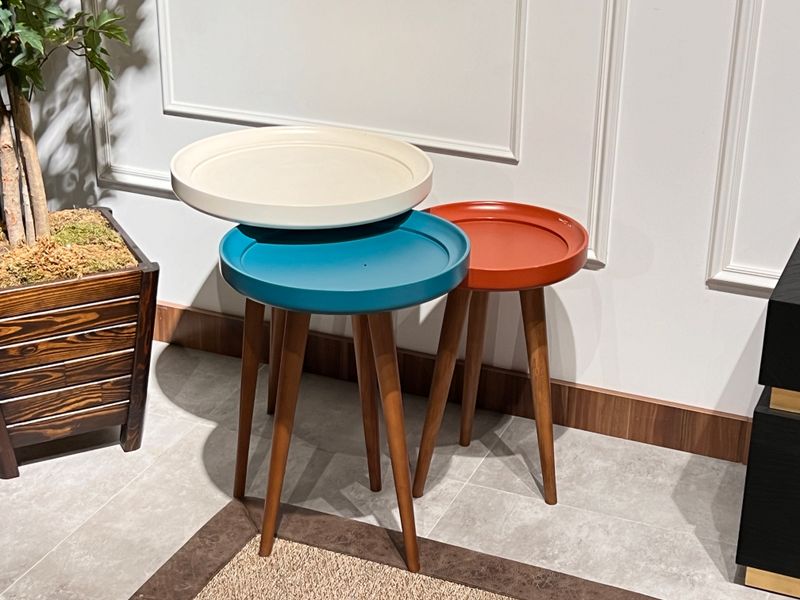 Round table
