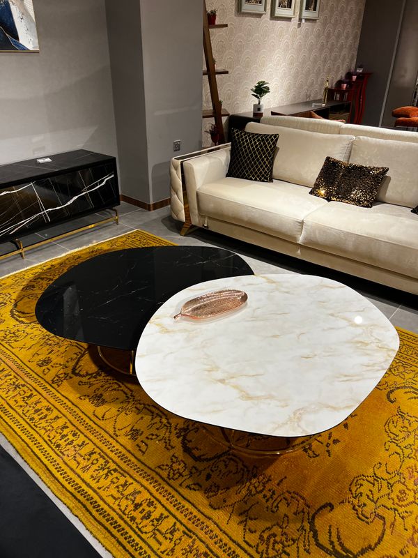 Emorfy midel table