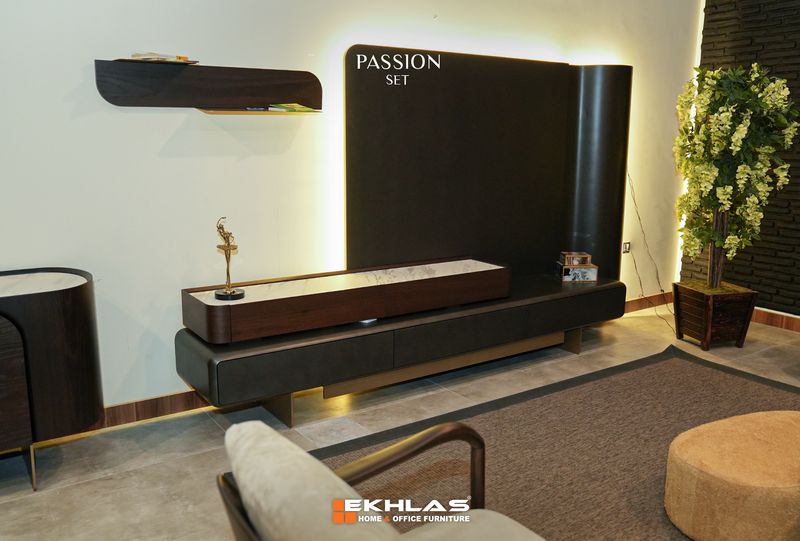Passion Tv table