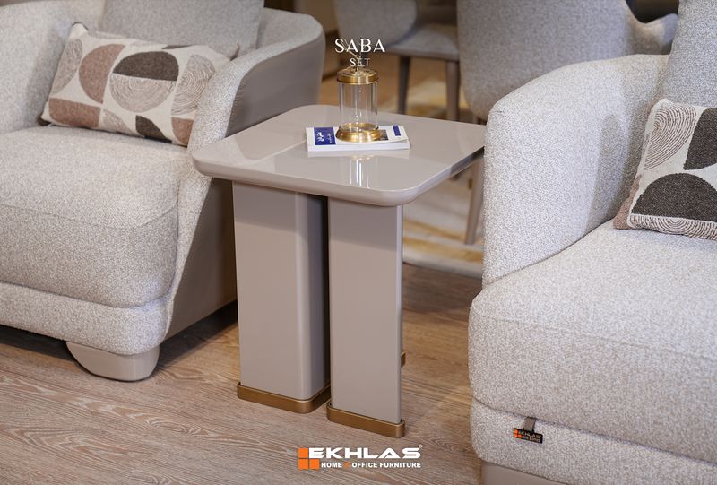 Saba side Table