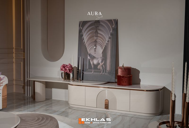 Aura Tv table