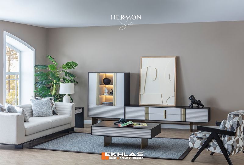 Hermon Tv table