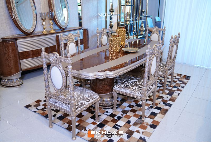 Nova dining room set