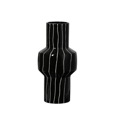 Thin Line Vase Black A B AND C