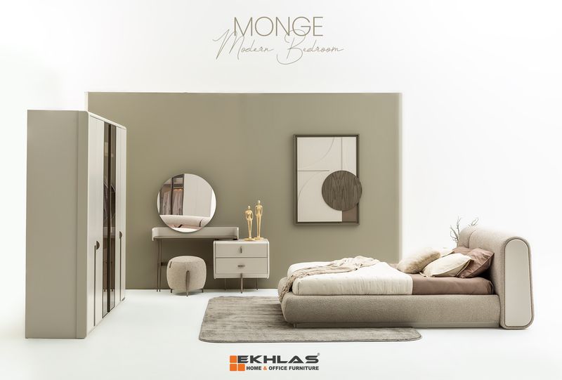Monge bedroom