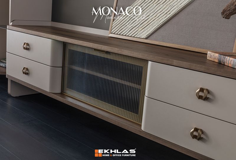 Monaco TV table