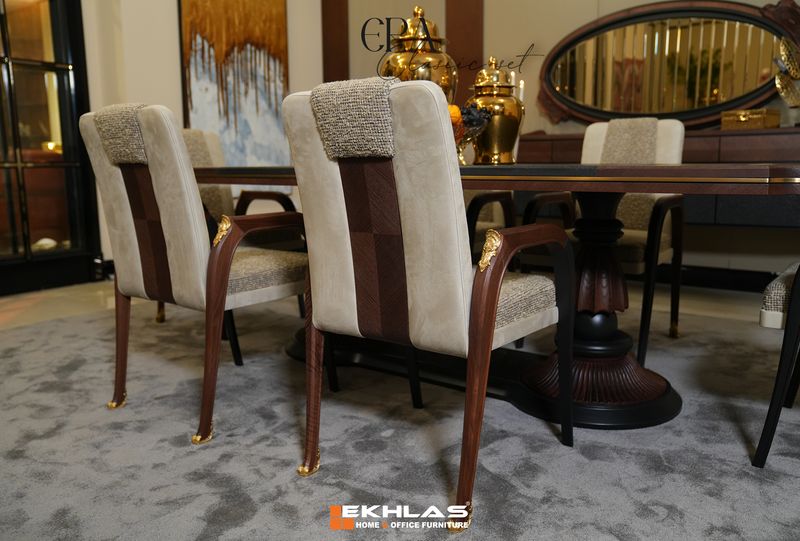 Era dining room set