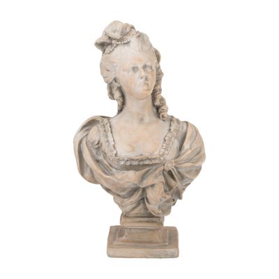 BUST STATUE