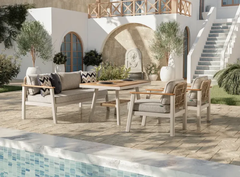 Onyx outdoor sofa
