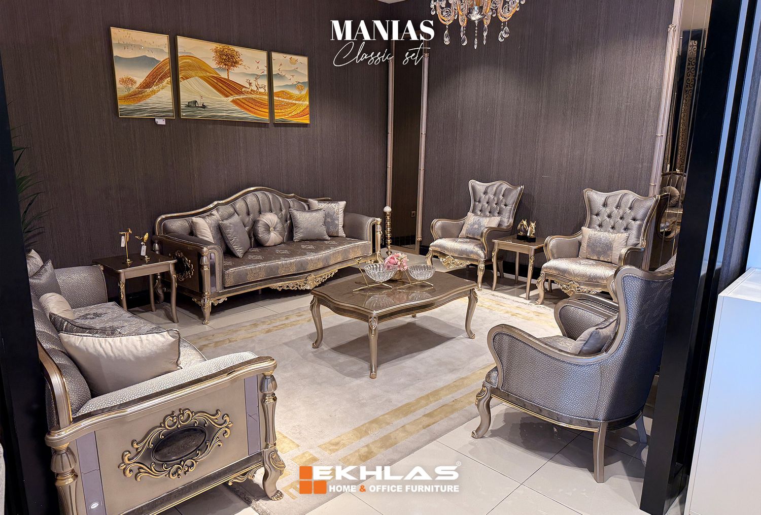 Manias classic sofa