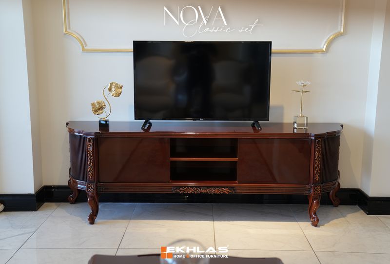 Nova classic TV table