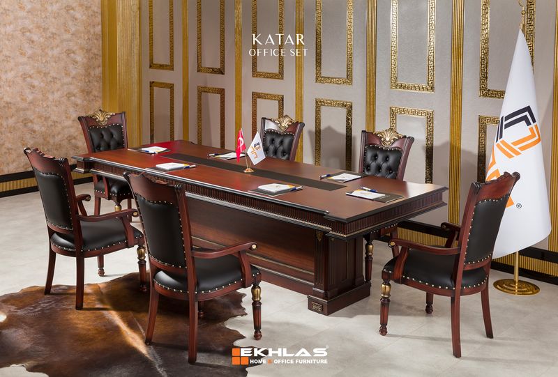 Katar meeting table