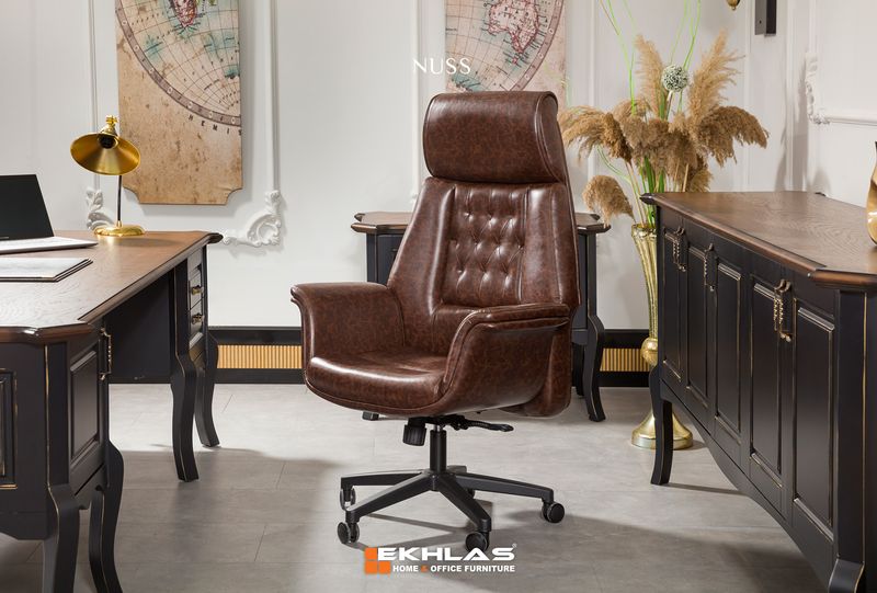 Nuss chair