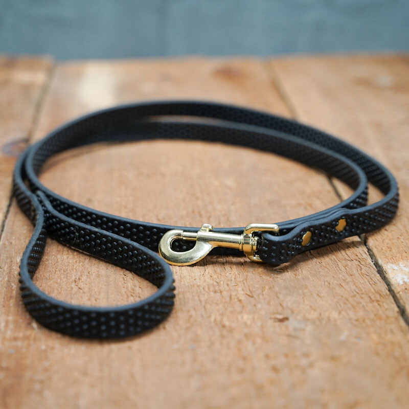 3/4 BETA "Gripper" Leash (assorted colors and lengths)