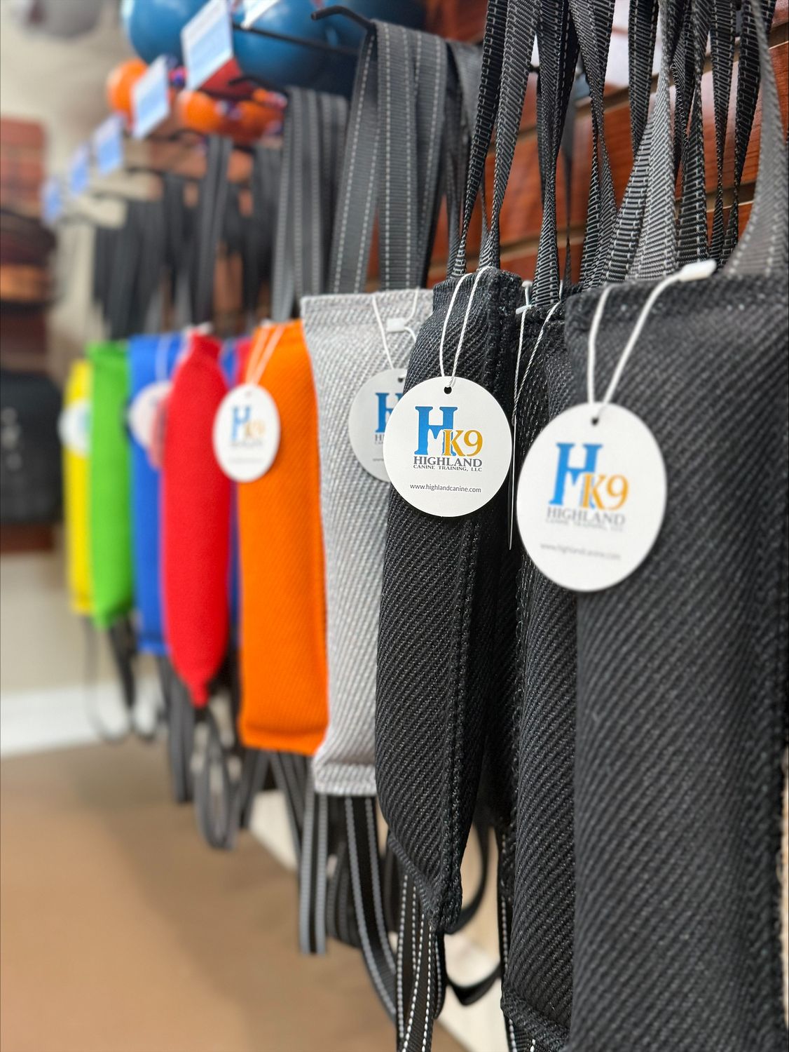 Double-Handle Bite Tugs