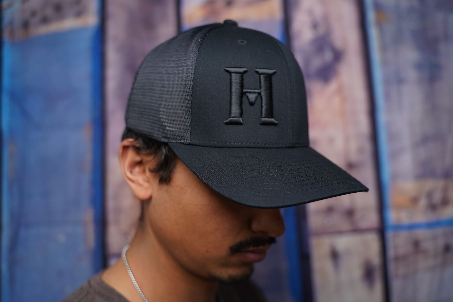 HK9 Black Raised Embroidery Hat