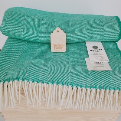 McNutt Lambswool Throw Supersoft Tropical Green