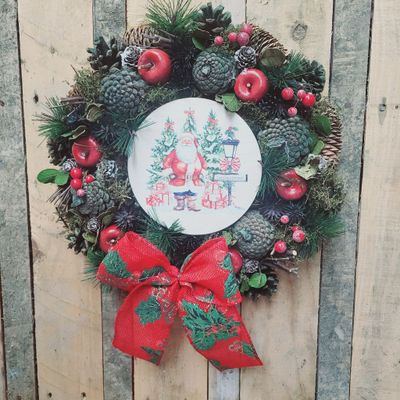 Santa Apple Christmas Wreath