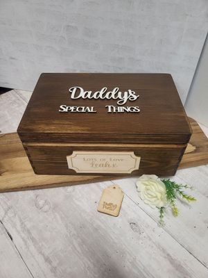 Keepsake Box Personalised Stained, Birch Front Tag