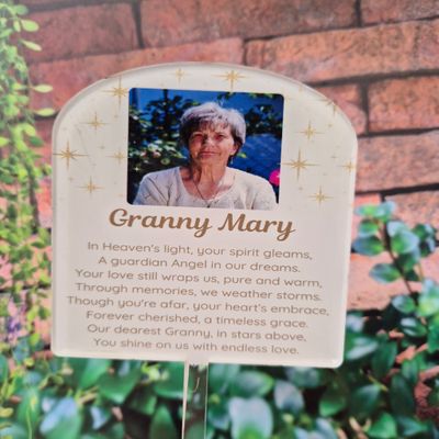 Personalised Photo Outdoor plant/Grave spike – A Heartfelt Tribute