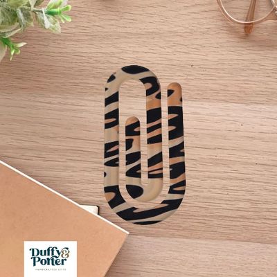 Jumbo Paperclip Tiger