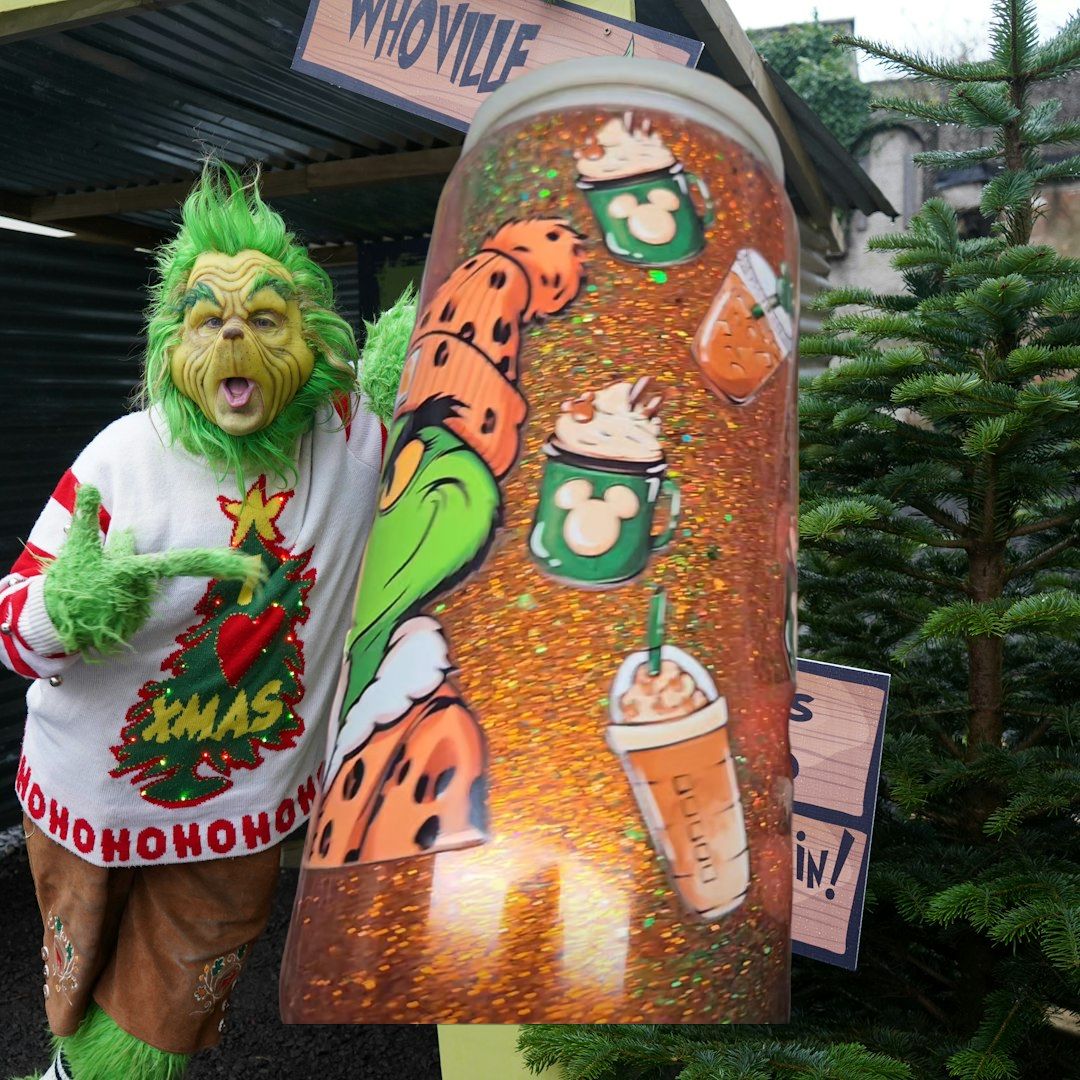 Grinch glass 16oz