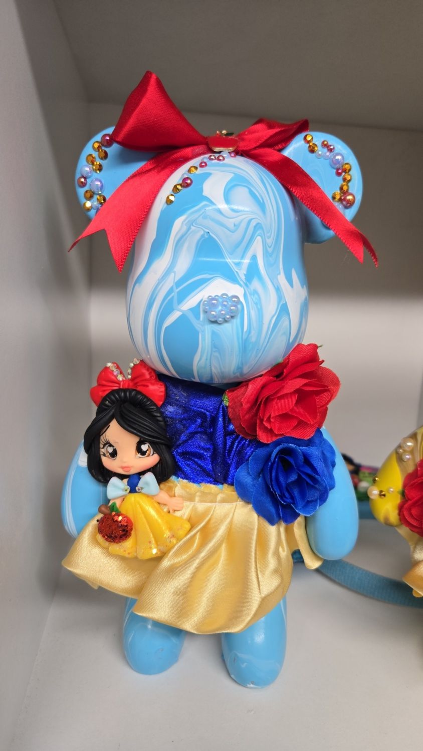 9in snow white