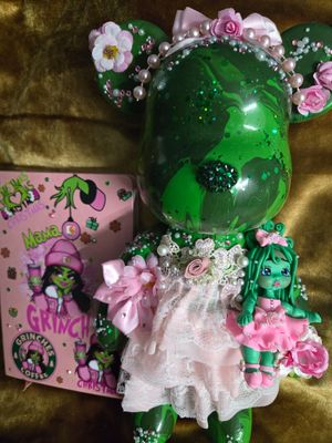 Grinch bundle 13in/book