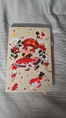 Queen of hearts notebook