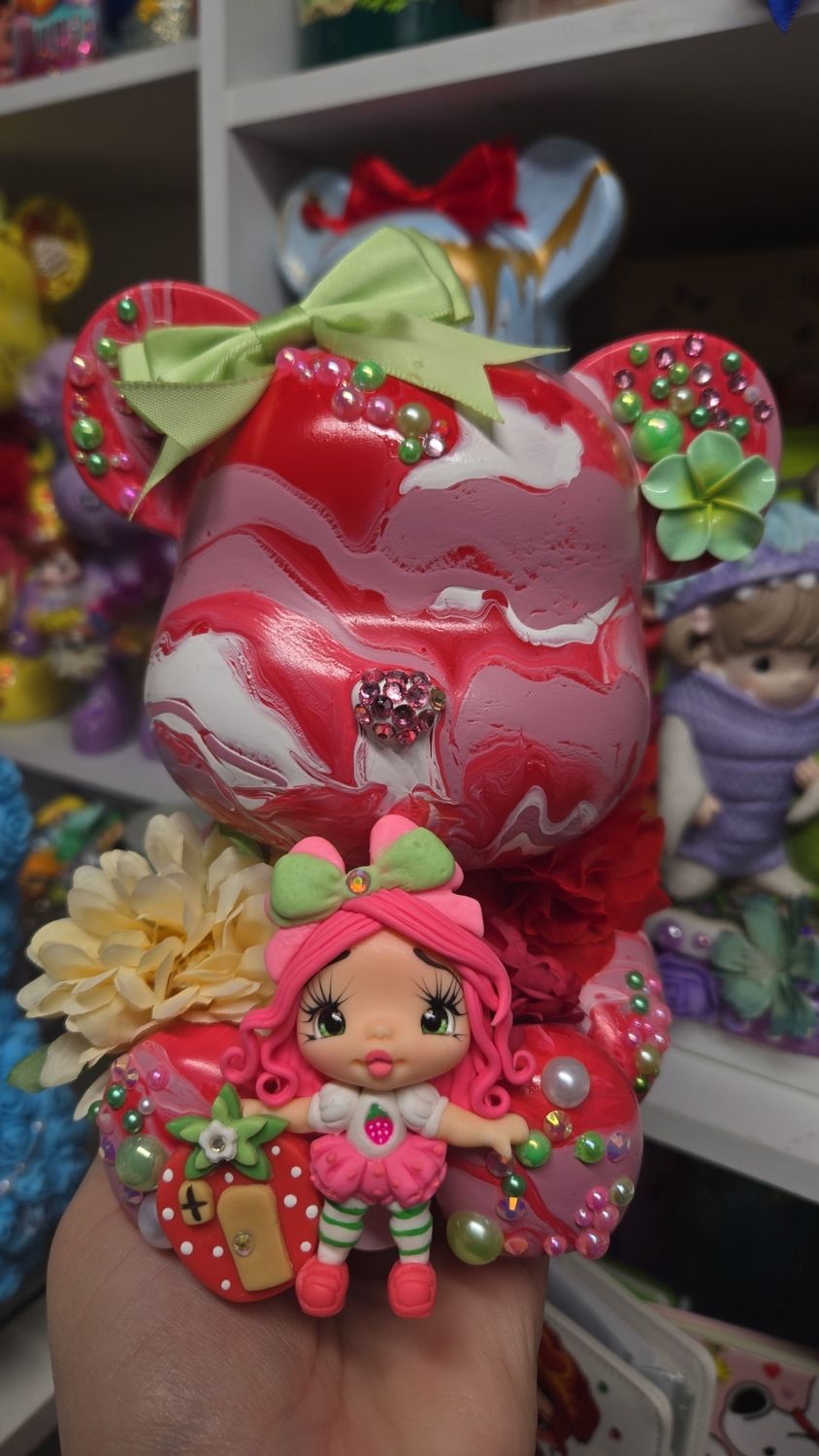 Strawberry chubby wubby