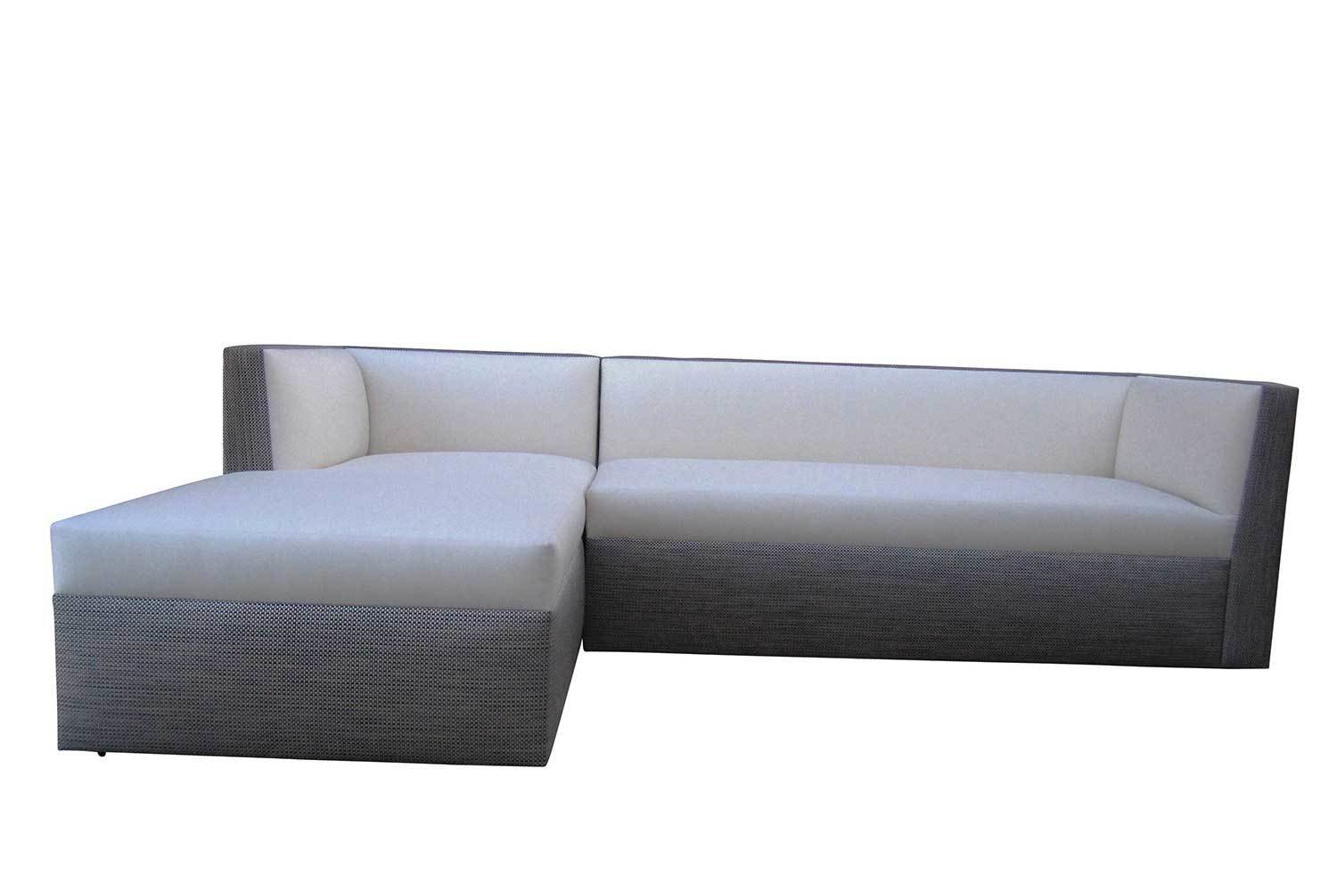 Right Arm Facing Sofa With  Chaise