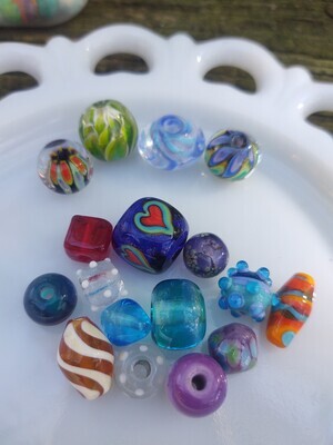 Open Torch: Glass Bead Making with Encased Beads Demo (December 2022)